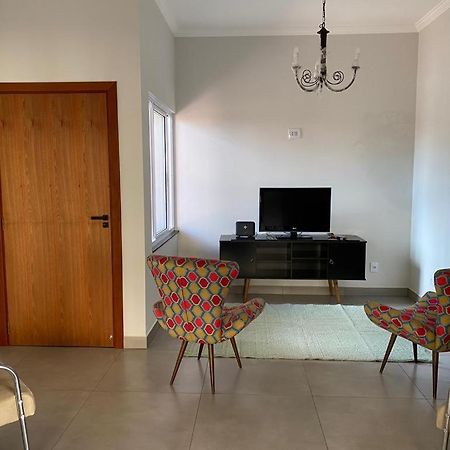 Cantinho Aconchegante 2 Brotas Eksteriør bilde